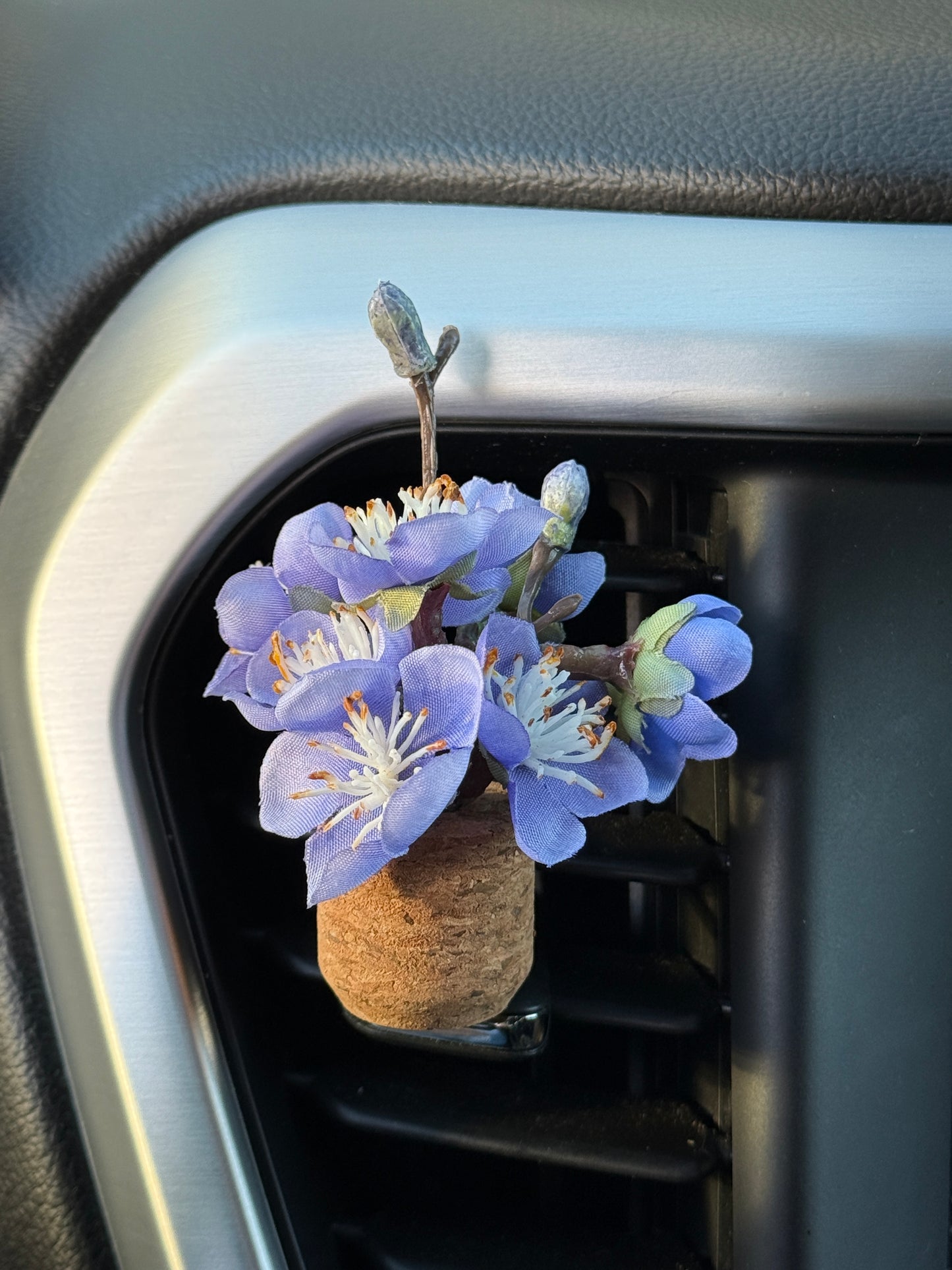 Plant Car Diffuser - Purple Cherry Blossom