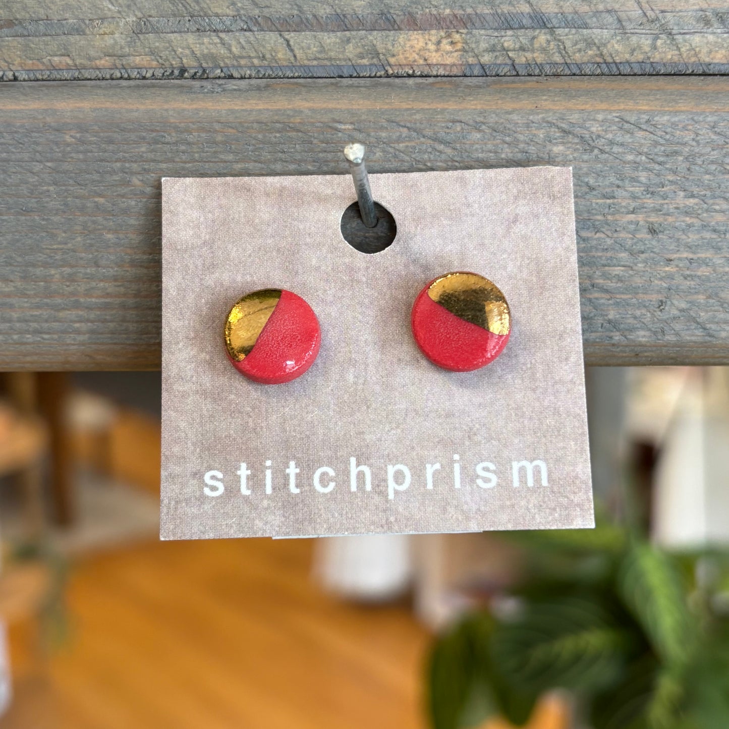 Circle Studs - Red
