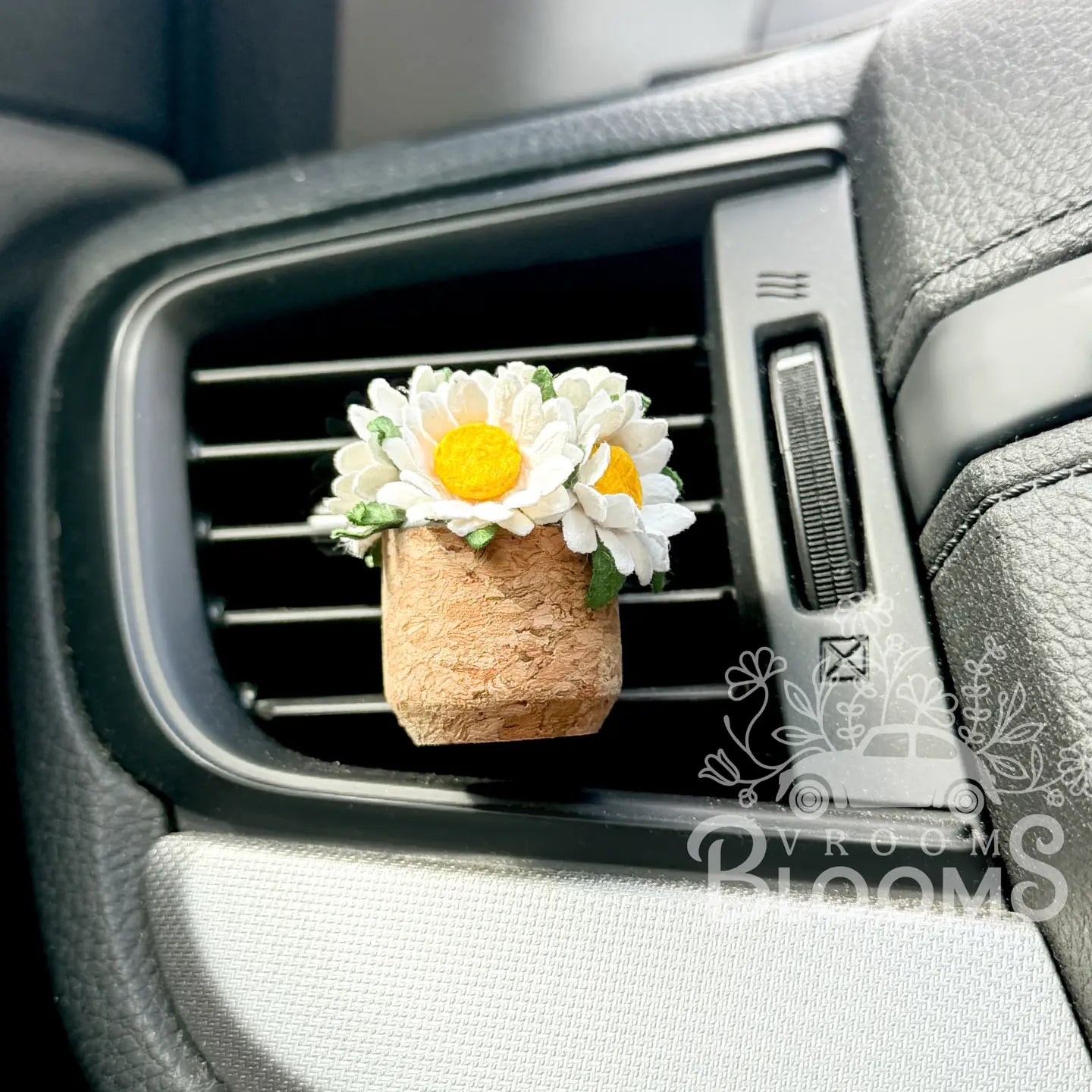 Daisy | Plant Car Diffuser