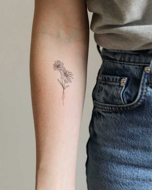 April | Daisy Temporary Tattoo