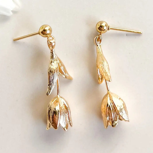 Dangle Tulip Earrings